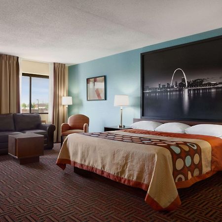 Super 8 By Wyndham Fairview Heights-St. Louis Motel Bagian luar foto