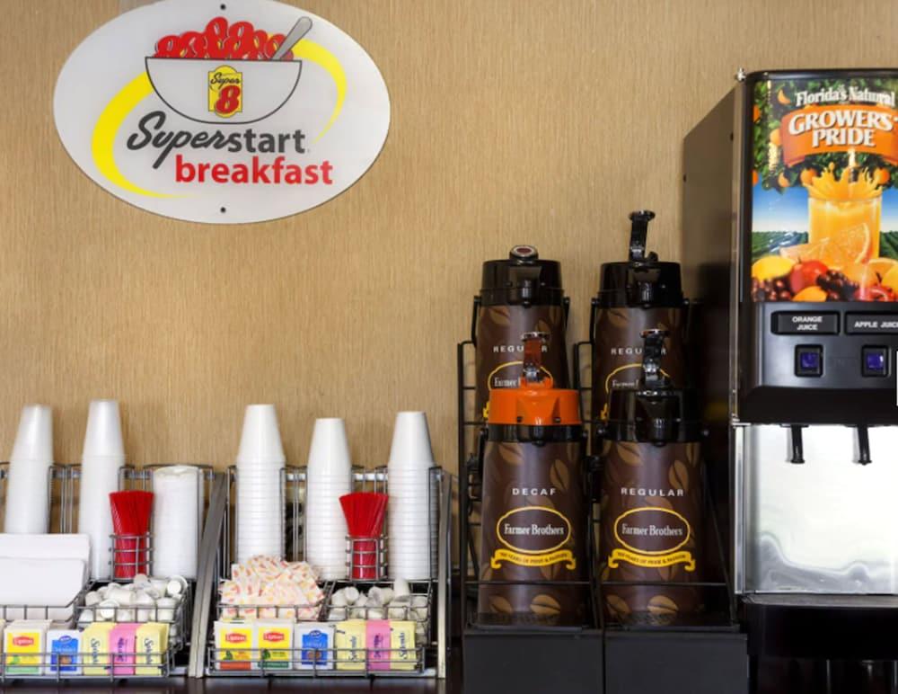 Super 8 By Wyndham Fairview Heights-St. Louis Motel Bagian luar foto